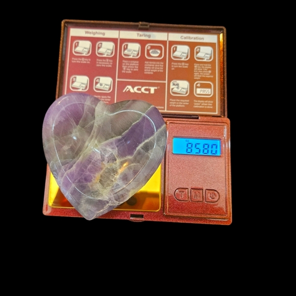 Fluorite Heart Dish - Picture 7 of 7